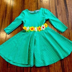 Green polka Dot flower - Mini Boden Dress (7-8yr)